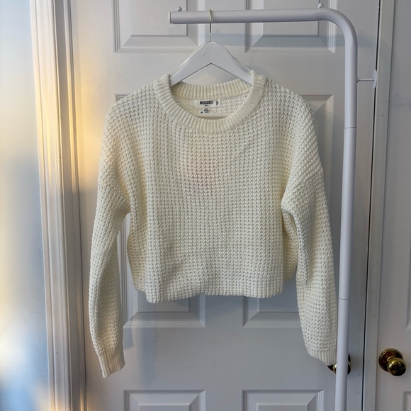New Misguided Creme Crewneck Cropped Knit Sweater Size Small - Picture 3 of 11
